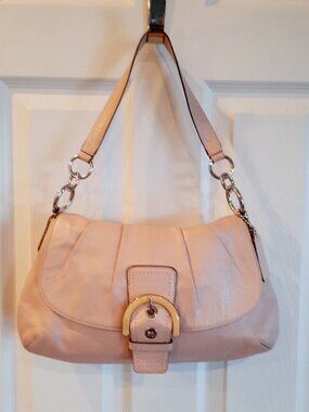 Fantastic Condition Coach Soho Light Pearl Blush Leather Bag, Style F17217